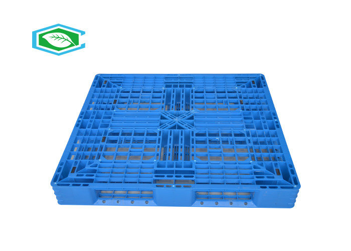 Steel Nampan Pallet Plastik Industri Berwarna Tugas Berat Untuk Operasi Forklift